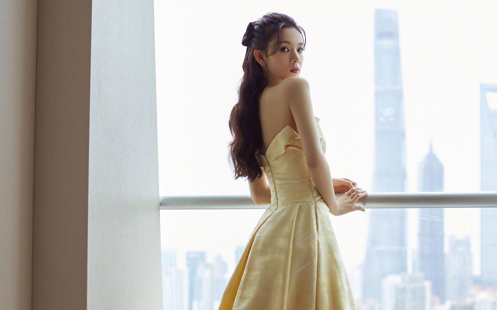 美加墨世界杯前哨战，曼联血拼利物浦，三国精英的窒息博弈